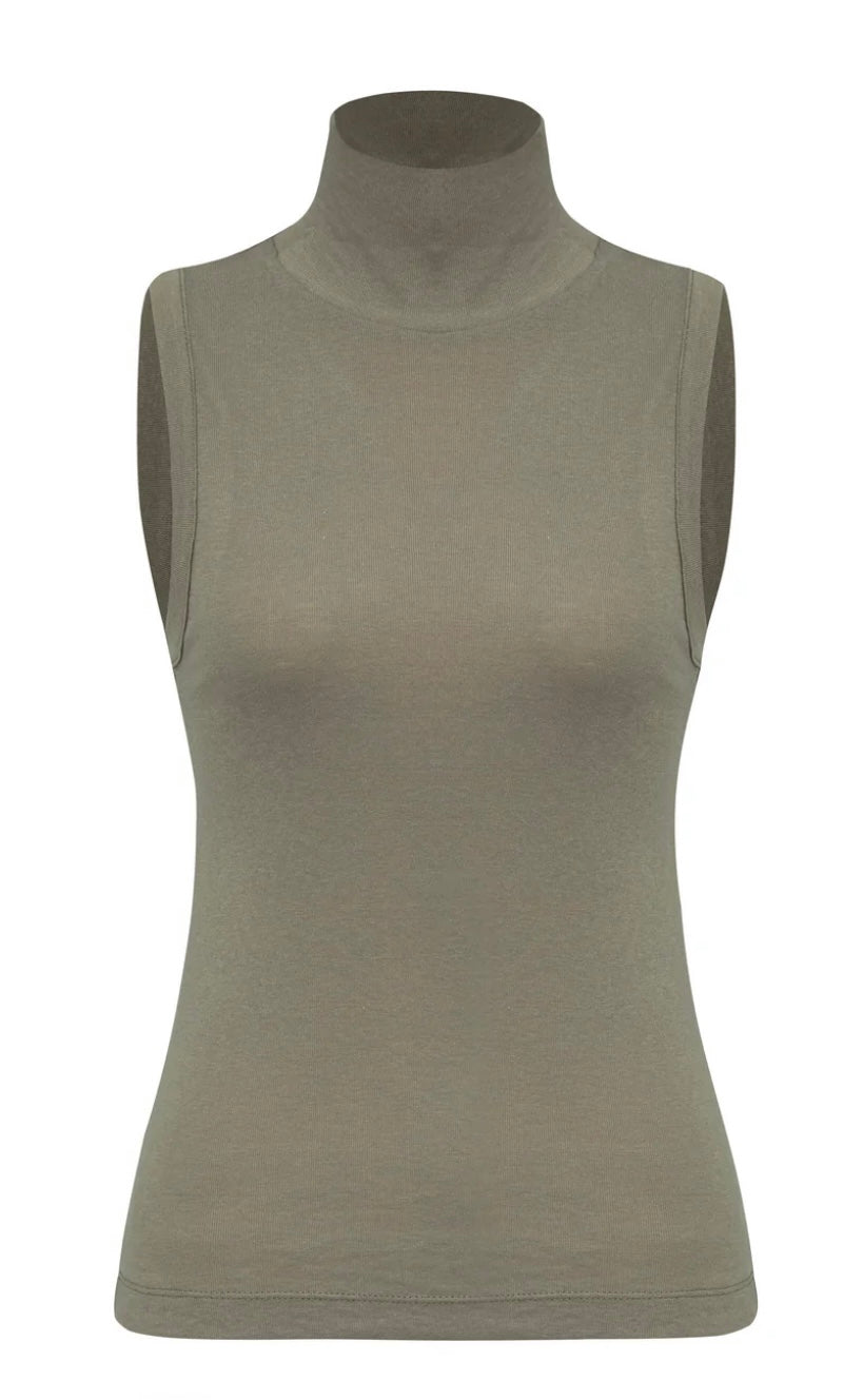 GOLF TANK TOP 001 MOCHA