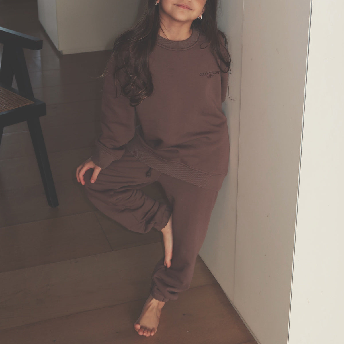 KIDS BROWN 1989 LIGHT SWEATSHIRT